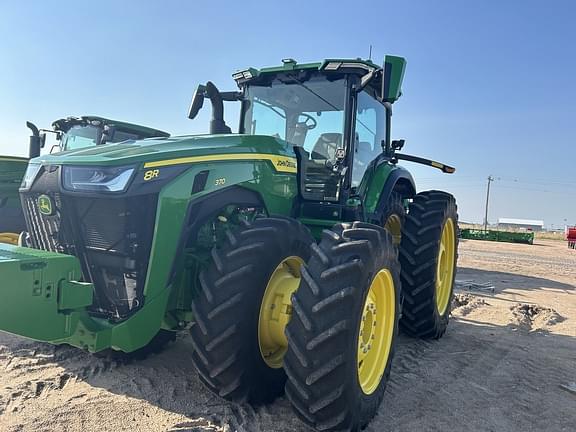 Image of John Deere 8R 370 equipment image 1