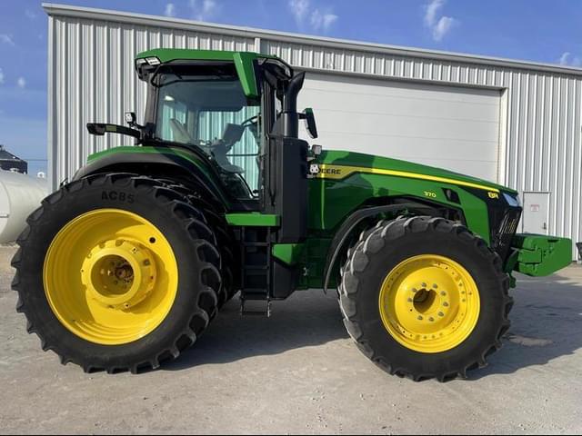 Image of John Deere 8R 370 equipment image 2