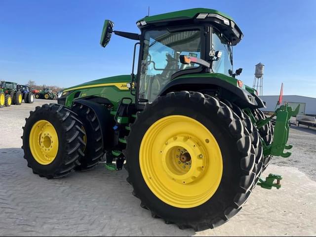 Image of John Deere 8R 370 equipment image 4