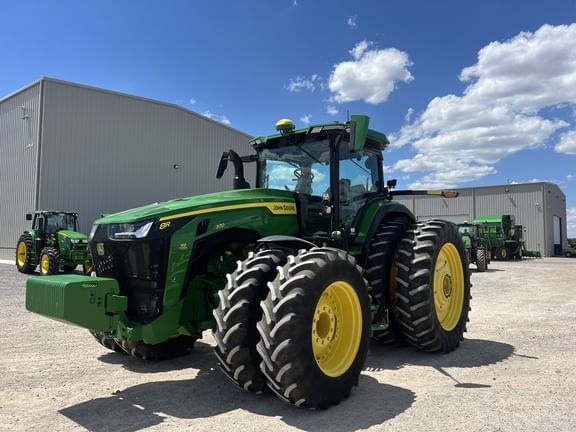 2023 John Deere 8R 370 Equipment Image0