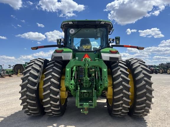 Image of John Deere 8R 370 equipment image 3
