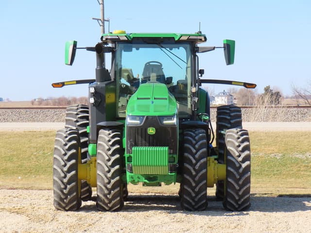 Image of John Deere 8R 370 equipment image 3