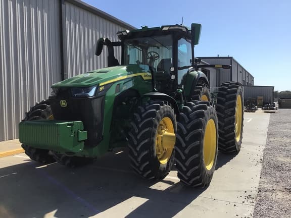 Image of John Deere 8R 370 equipment image 1