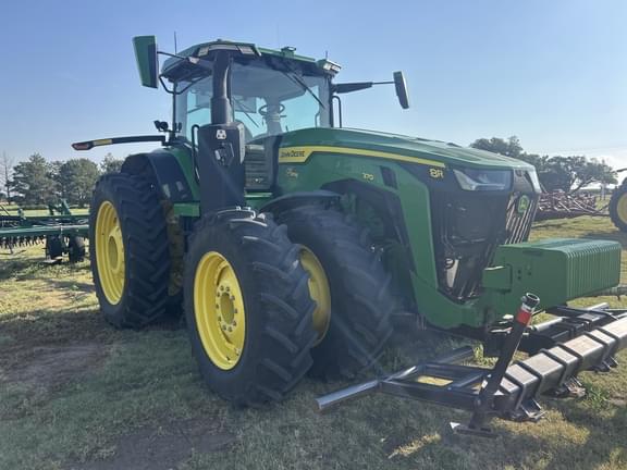 Image of John Deere 8R 370 Primary image