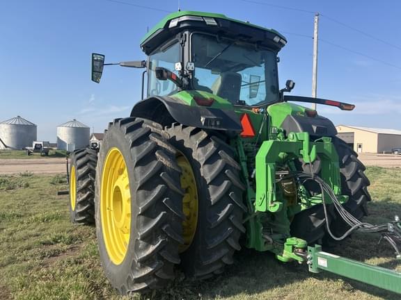 Image of John Deere 8R 370 equipment image 3