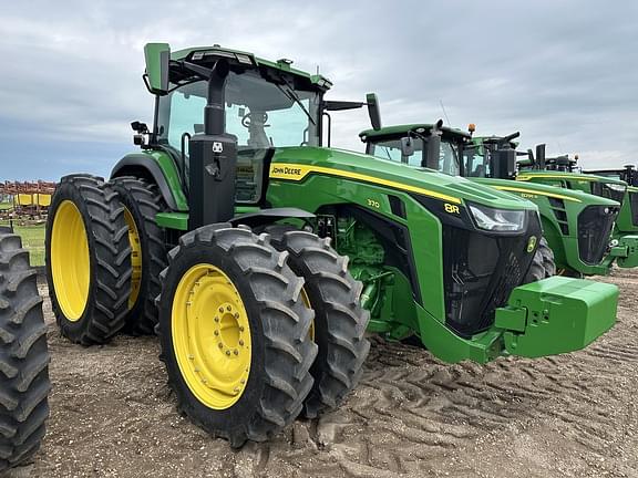 Image of John Deere 8R 370 Primary image