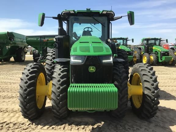 Image of John Deere 8R 370 equipment image 1