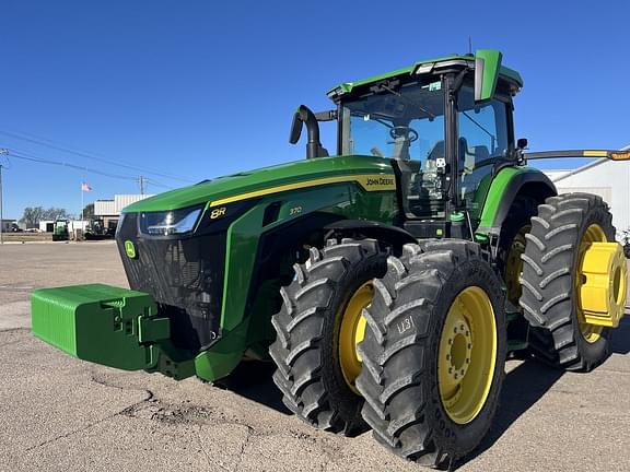 Image of John Deere 8R 370 Primary image