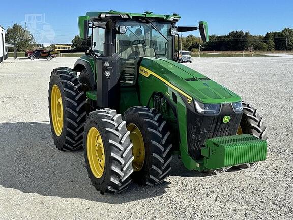 Image of John Deere 8R 370 equipment image 2