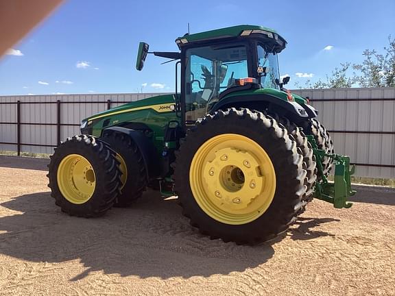 Image of John Deere 8R 370 equipment image 3