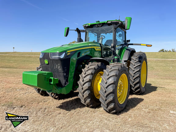 2023 John Deere 8R 370 Equipment Image0