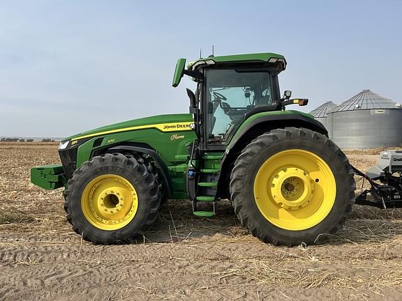 Image of John Deere 8R 370 Primary image