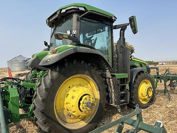 Image of John Deere 8R 370 equipment image 3