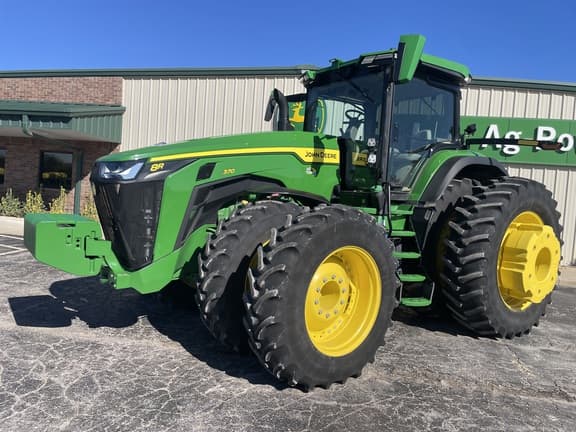 Image of John Deere 8R 370 equipment image 2