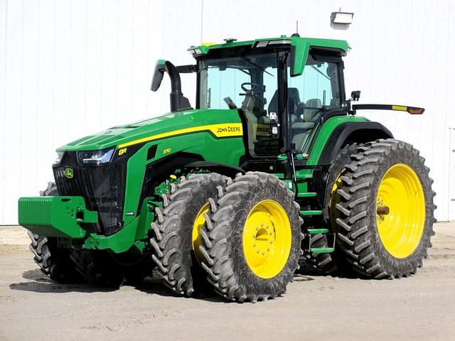 Image of John Deere 8R 370 equipment image 4