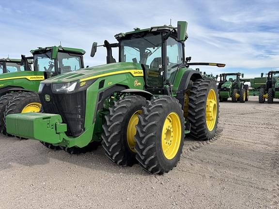 Image of John Deere 8R 370 Primary image