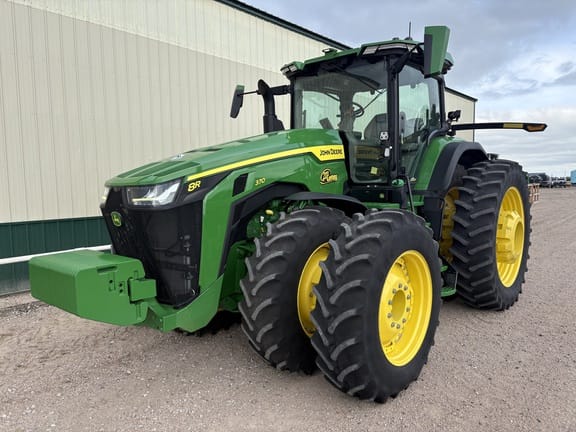 2023 John Deere 8R 370 Equipment Image0