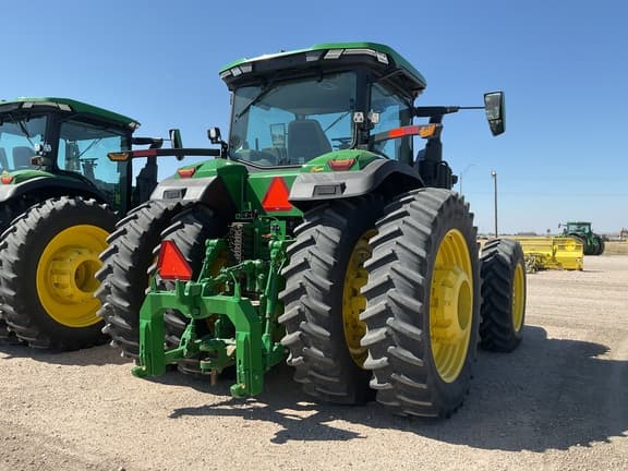 Image of John Deere 8R 370 equipment image 4