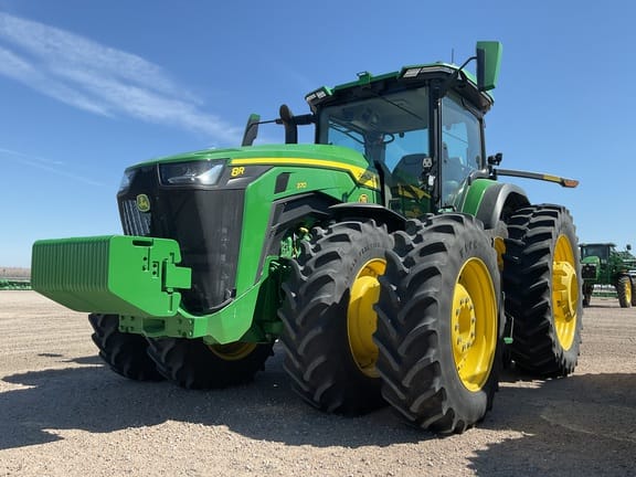 2023 John Deere 8R 370 Equipment Image0