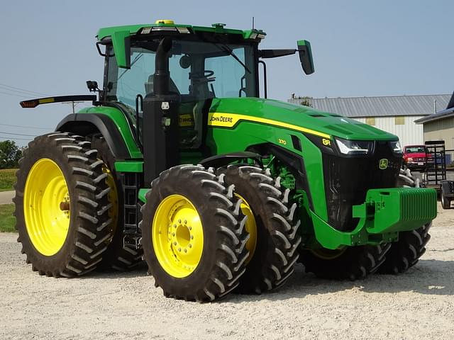 Image of John Deere 8R 370 equipment image 1