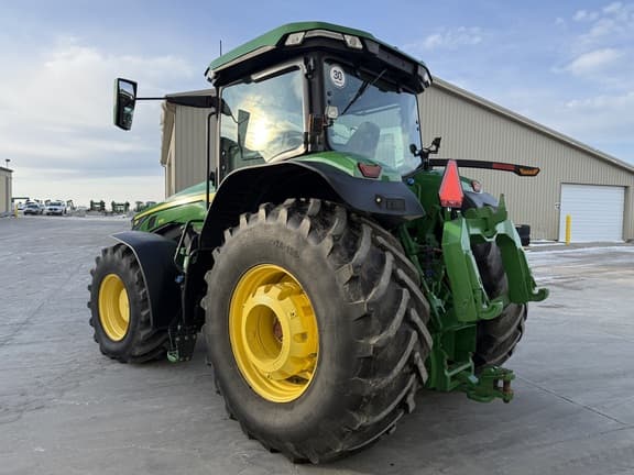 Image of John Deere 8R 370 equipment image 4