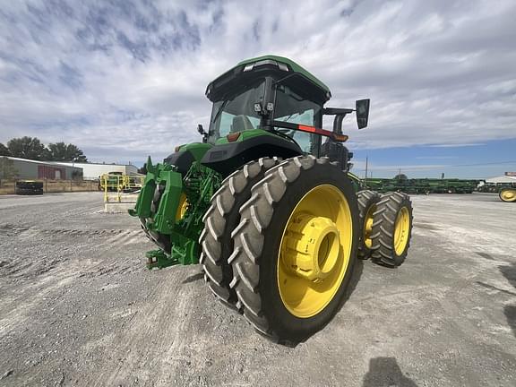 Image of John Deere 8R 370 equipment image 2