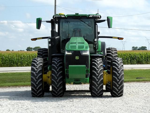 Image of John Deere 8R 370 equipment image 3