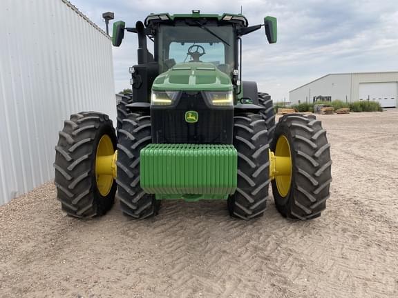 Image of John Deere 8R 370 equipment image 2
