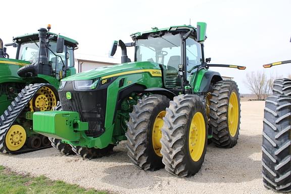 Image of John Deere 8R 370 Primary image