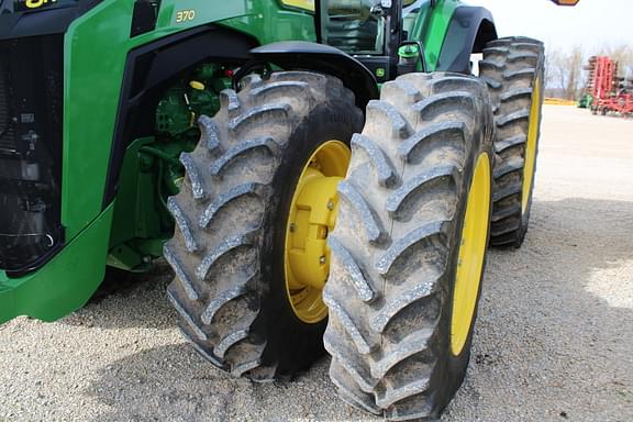 Image of John Deere 8R 370 equipment image 3