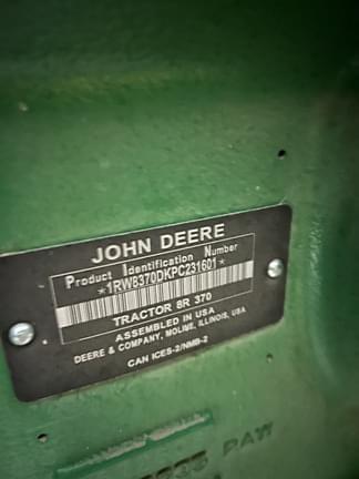 Image of John Deere 8R 370 equipment image 1