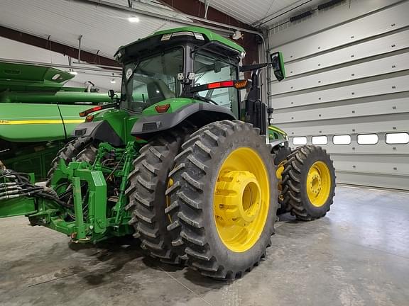 Image of John Deere 8R 370 equipment image 3