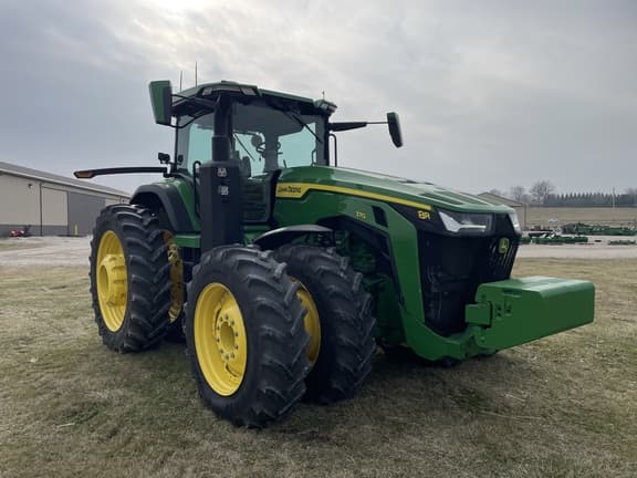 Image of John Deere 8R 370 equipment image 2