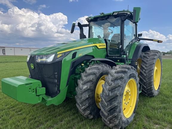 Image of John Deere 8R 370 Primary image