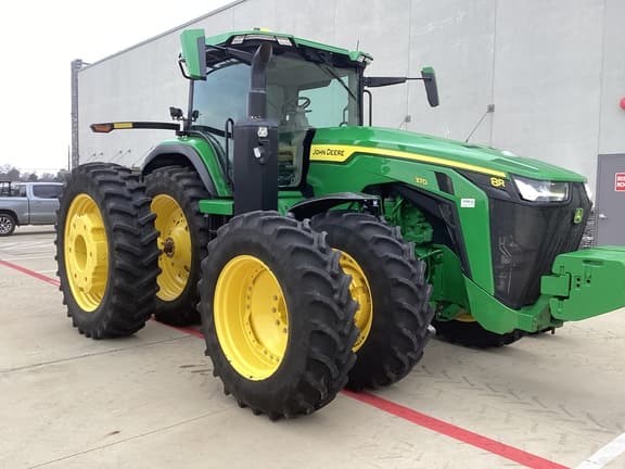 Image of John Deere 8R 370 equipment image 3