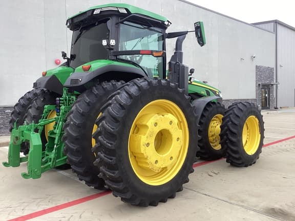 Image of John Deere 8R 370 equipment image 4