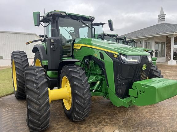 Image of John Deere 8R 370 equipment image 1