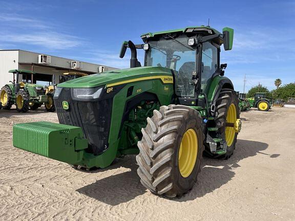 Image of John Deere 8R 370 equipment image 3