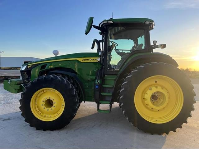 Image of John Deere 8R 370 equipment image 3
