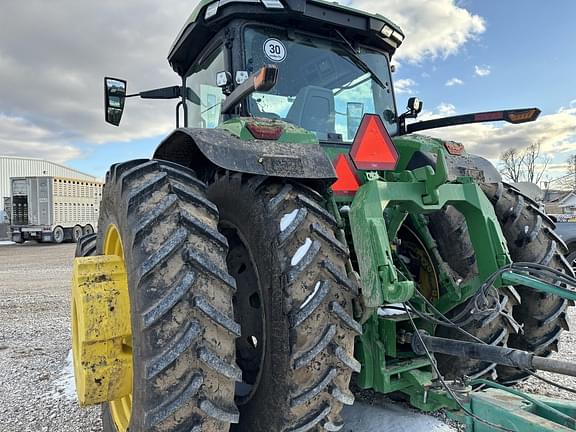 Image of John Deere 8R 370 equipment image 1