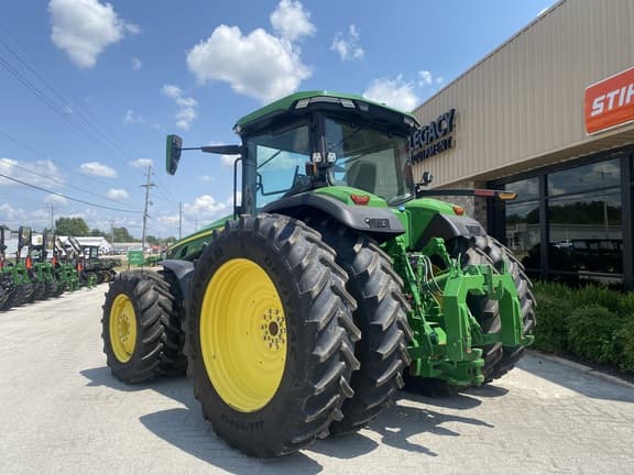 Image of John Deere 8R 370 equipment image 4