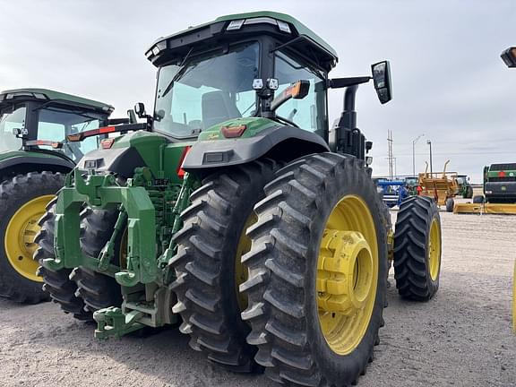 Image of John Deere 8R 370 equipment image 3