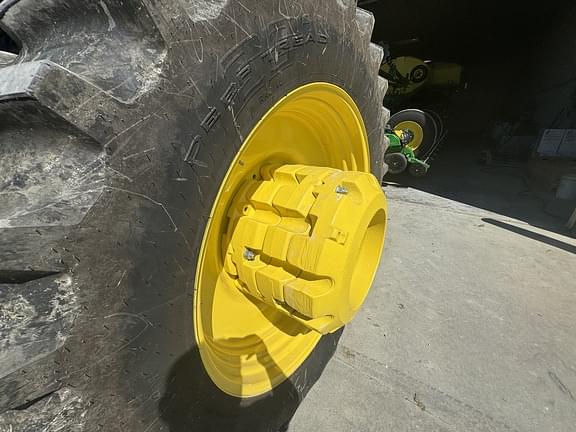 Image of John Deere 8R 370 equipment image 1