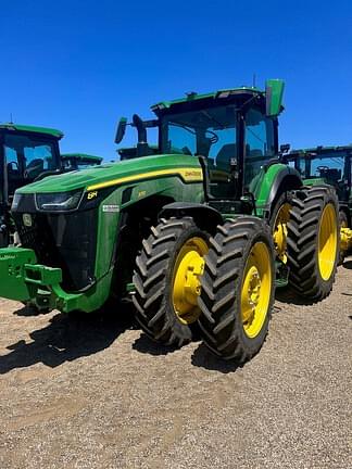 Image of John Deere 8R 370 equipment image 1