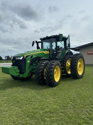 2023 John Deere 8R 370 Equipment Image0
