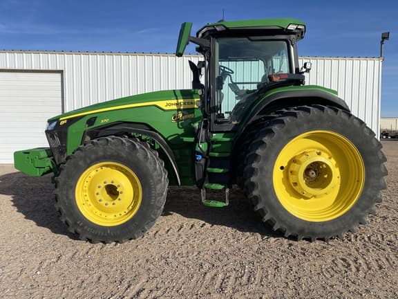 Image of John Deere 8R 370 equipment image 2