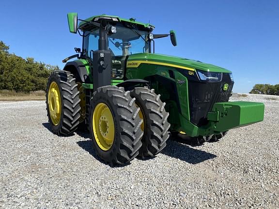 Image of John Deere 8R 370 equipment image 1