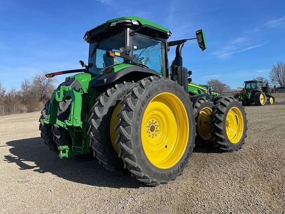 Image of John Deere 8R 370 equipment image 4