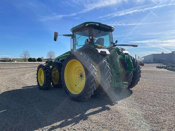 Image of John Deere 8R 370 equipment image 2