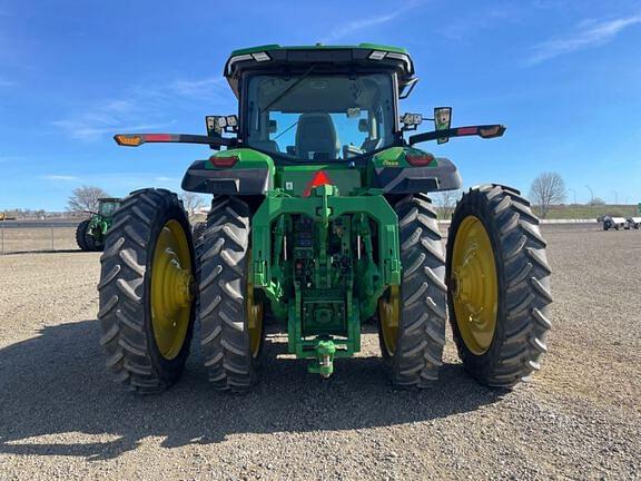 Image of John Deere 8R 370 equipment image 3